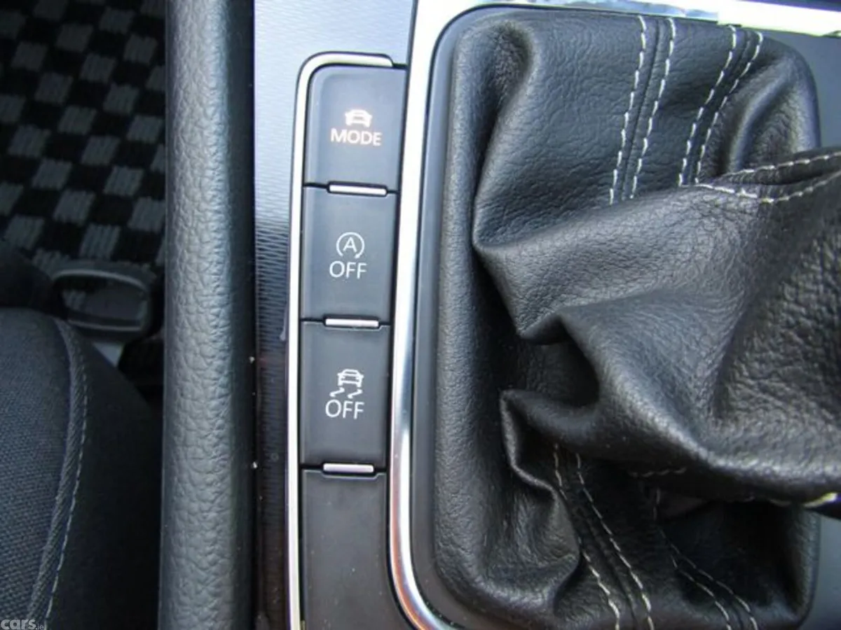 Volkswagen Golf Hatchback, Diesel, 2016, Black