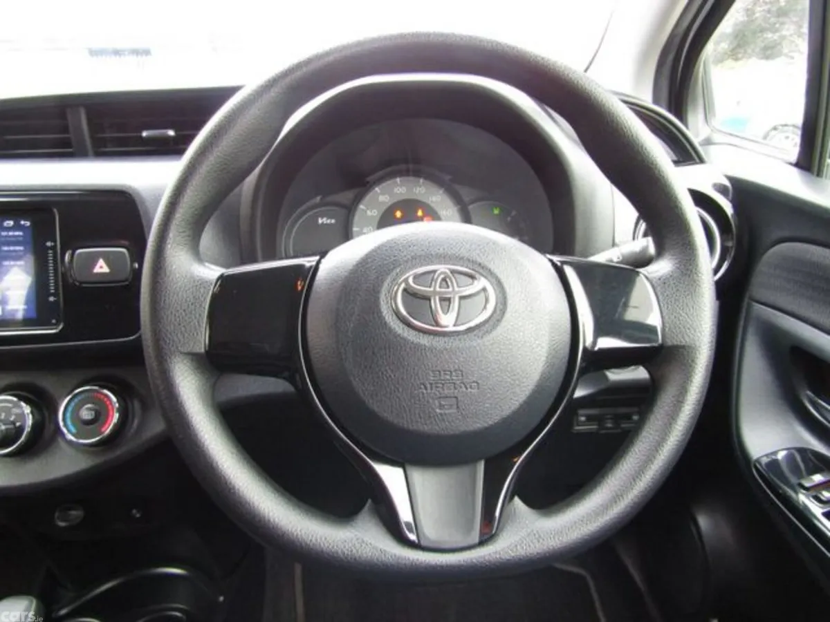 Toyota Vitz Hatchback, Petrol, 2018, Silver
