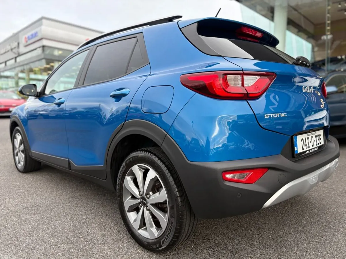 Kia Stonic Hatchback, Petrol, 2024, Blue