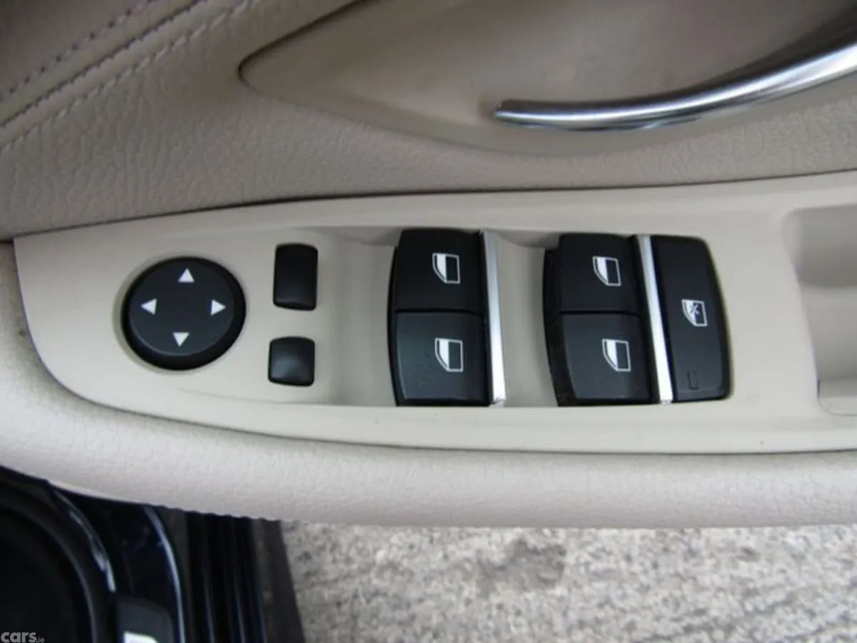 BMW 5-Series Estate, Diesel, 2013, Black