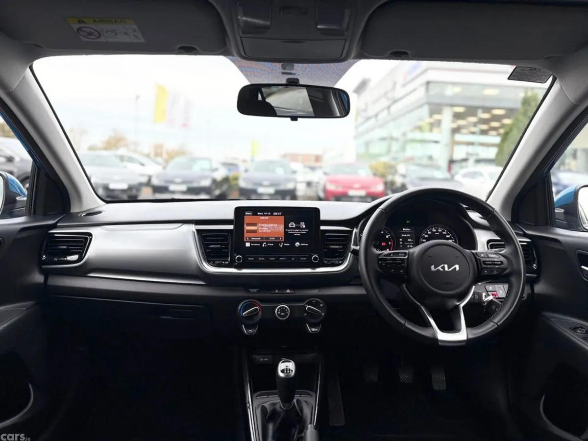 Kia Stonic Hatchback, Petrol, 2024, Blue