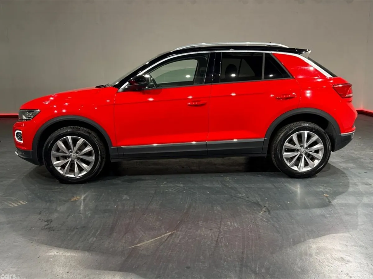 Volkswagen T-Roc SUV, Diesel, 2020, Red