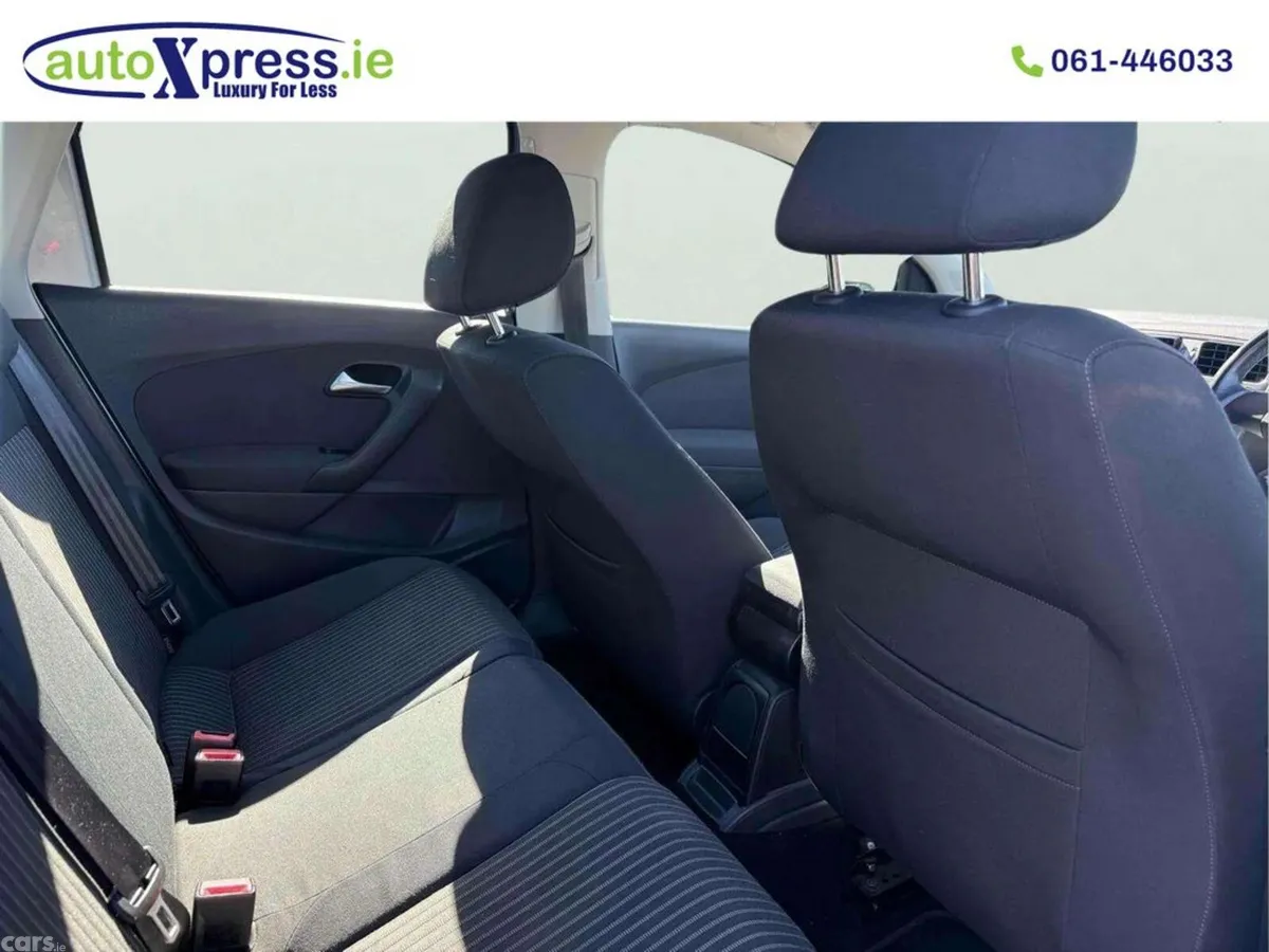 Volkswagen Polo Hatchback, Petrol, 2014, Silver