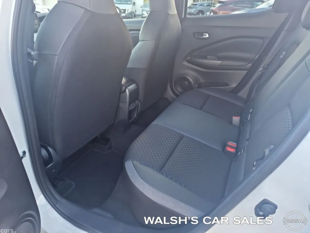 Nissan Juke Hatchback, Petrol Hybrid, 2025, White