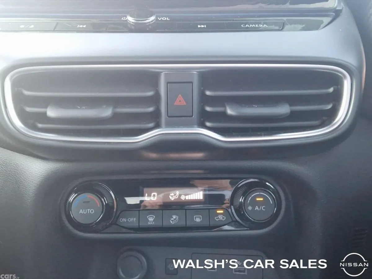Nissan Juke MPV, Petrol, 2025, Black