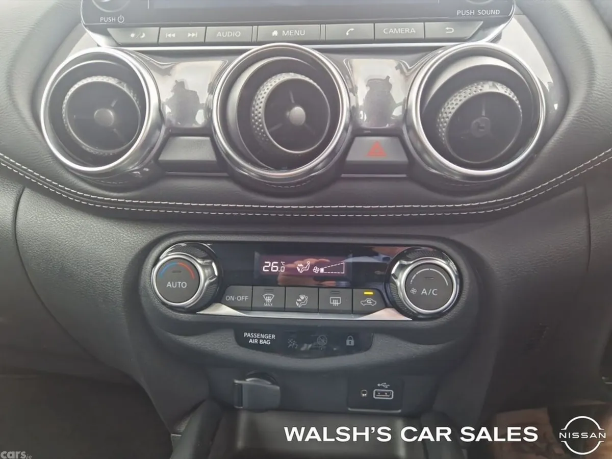 Nissan Juke Hatchback, Petrol, 2024, Silver