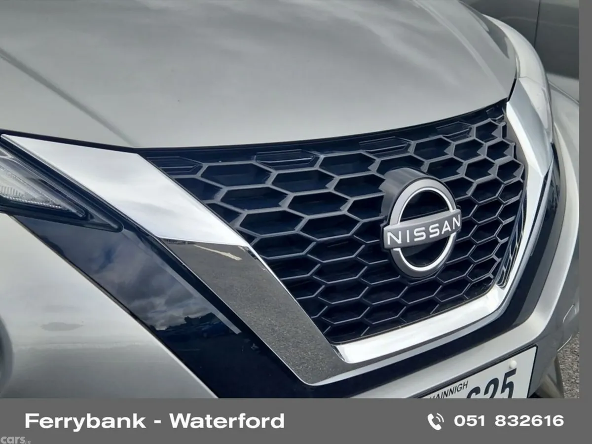 Nissan Juke Hatchback, Petrol, 2024, Silver