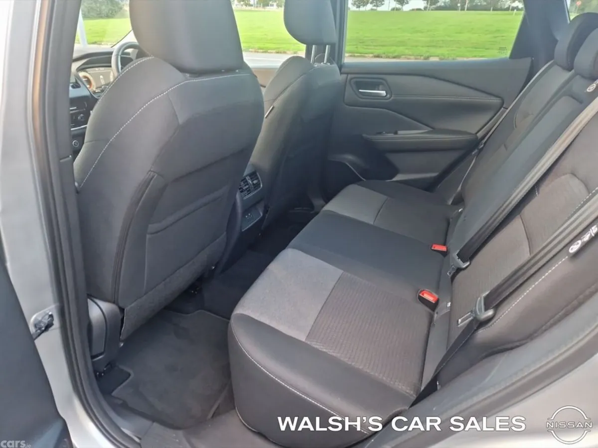 Nissan Qashqai SUV, Petrol, 2024, Silver