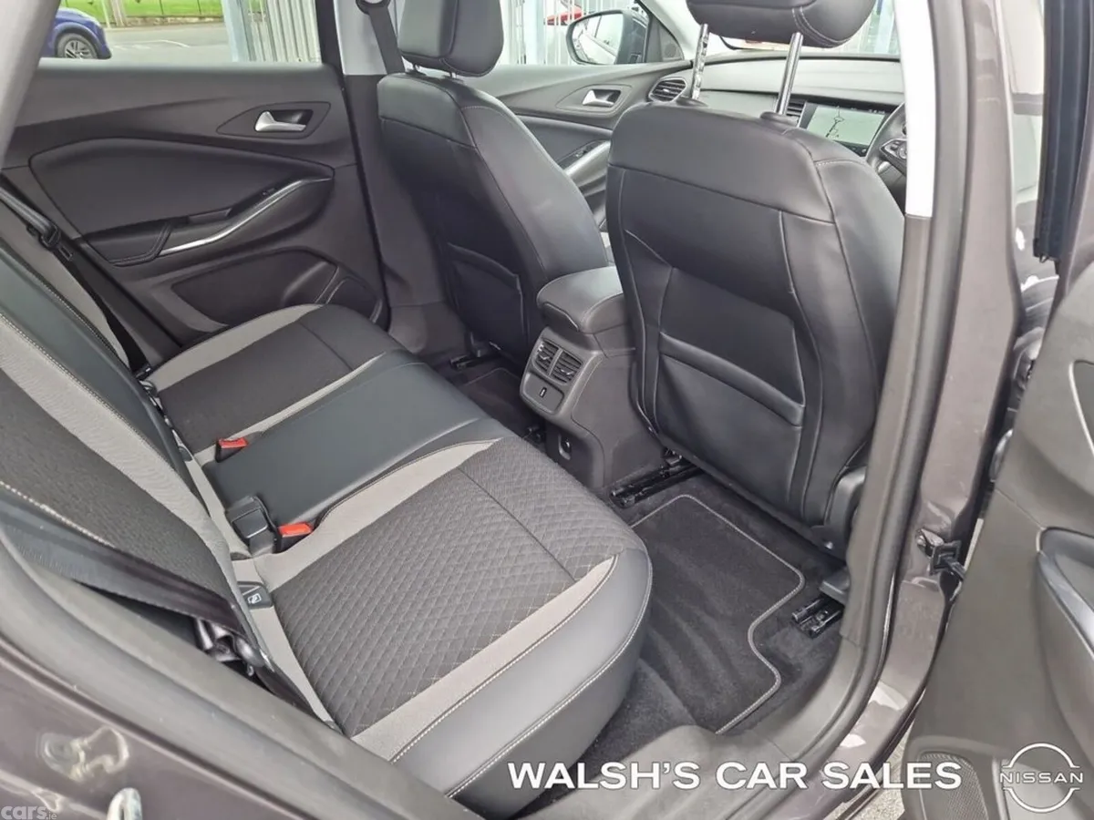 Opel Grandland X SUV, Petrol, 2021, Grey