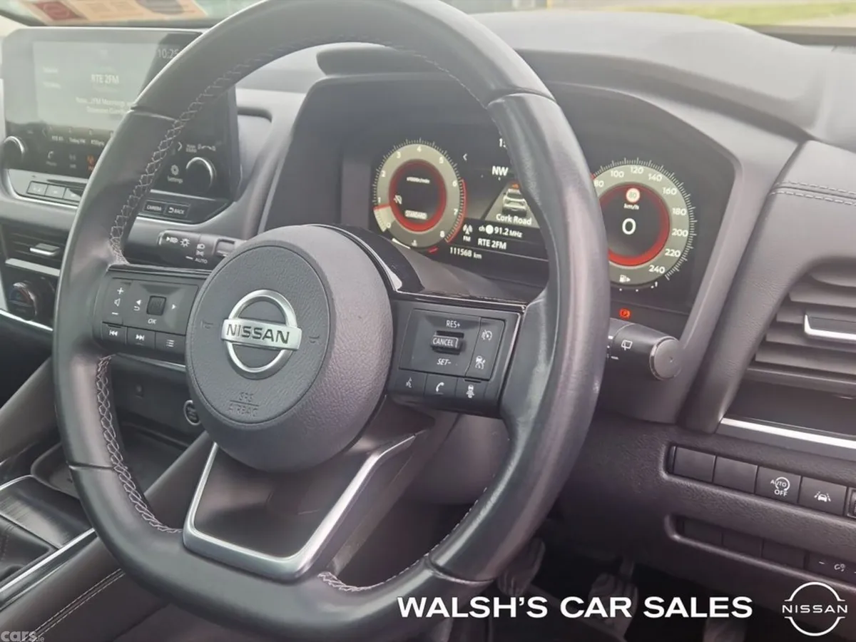 Nissan Qashqai SUV, Petrol, 2022, Red