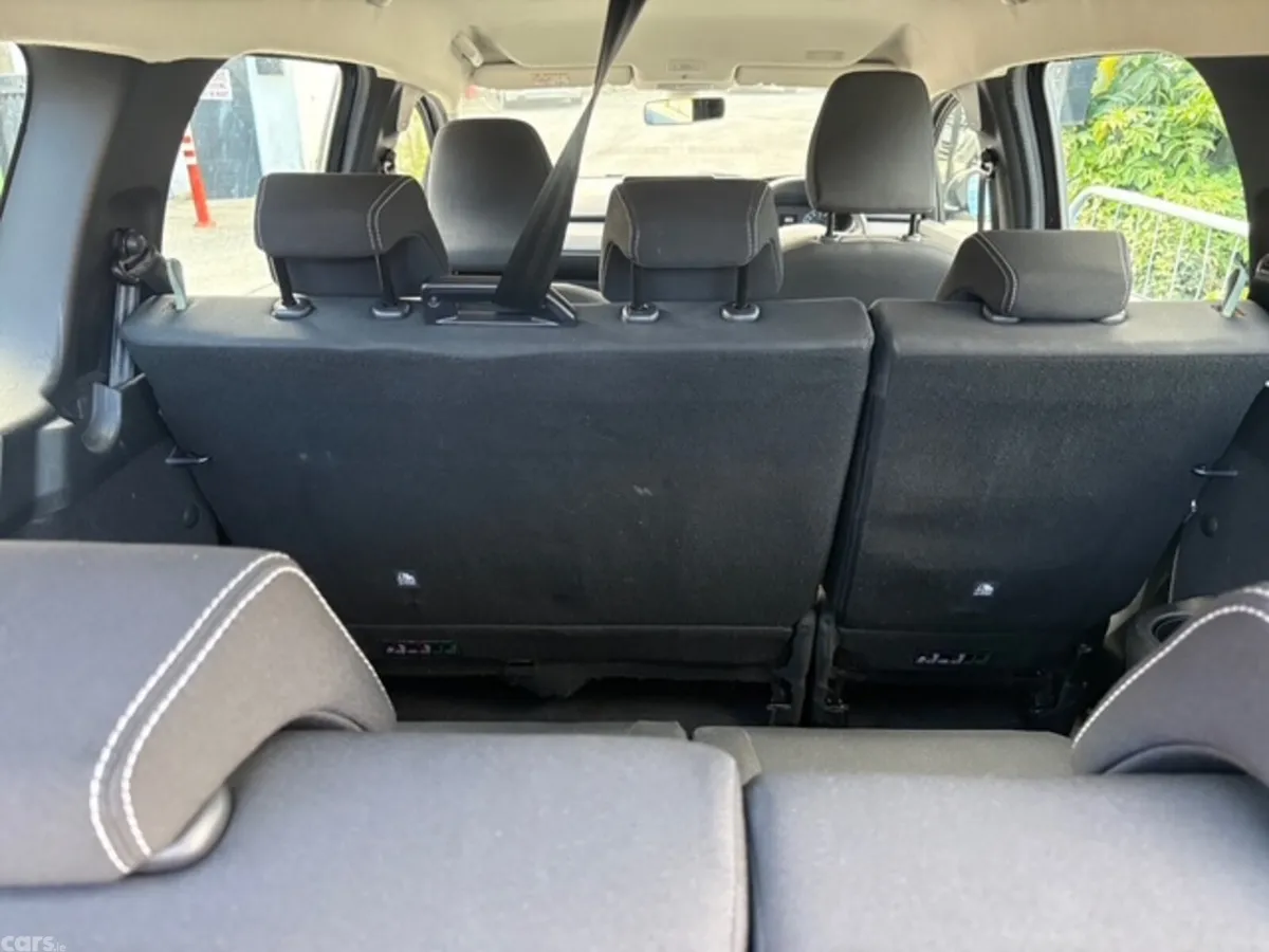 Dacia Jogger MPV, Petrol, 2022, Grey