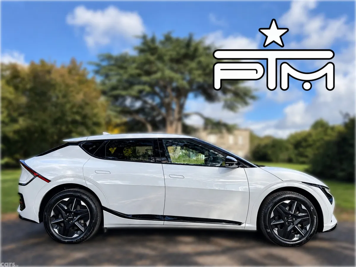 Kia EV6 Hatchback, Electric, 2025, White