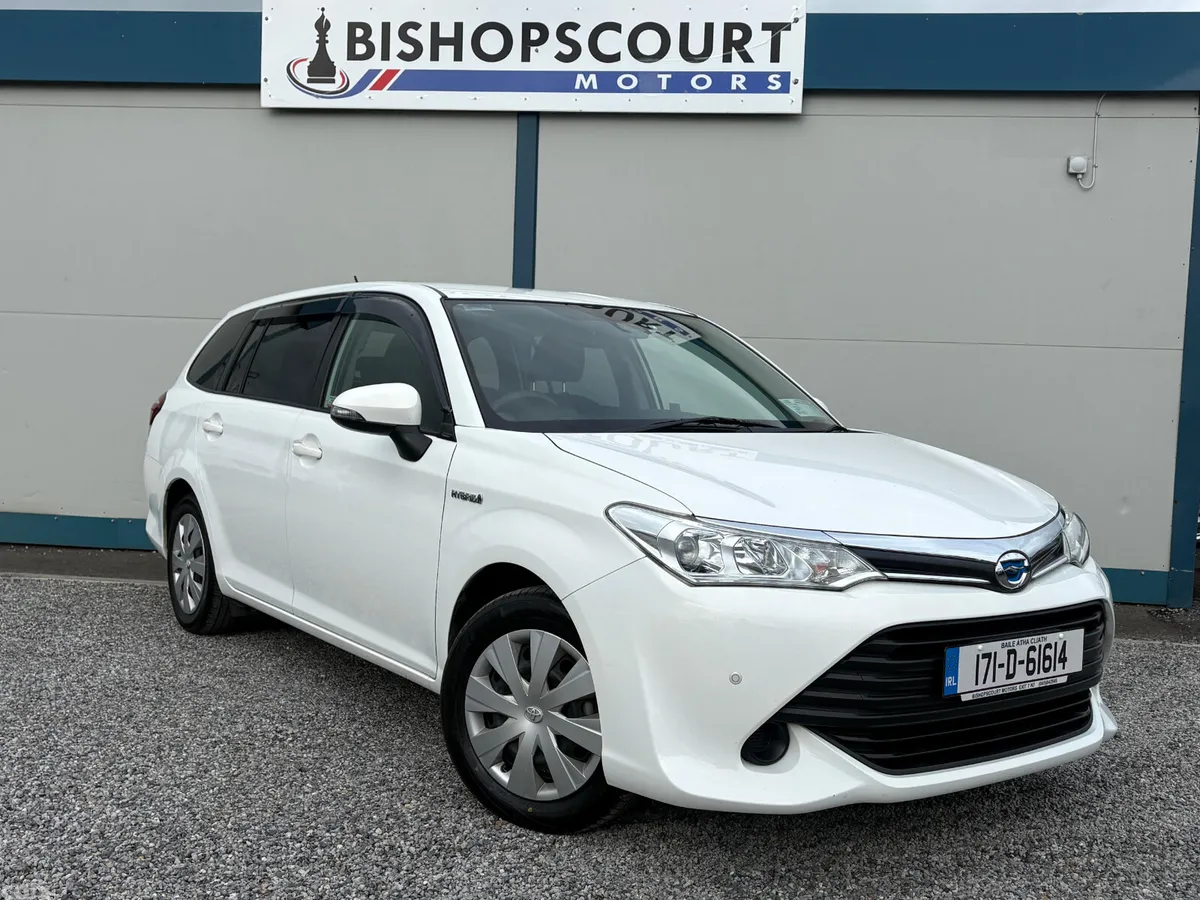 Toyota Corolla Estate, Petrol Hybrid, 2017, White
