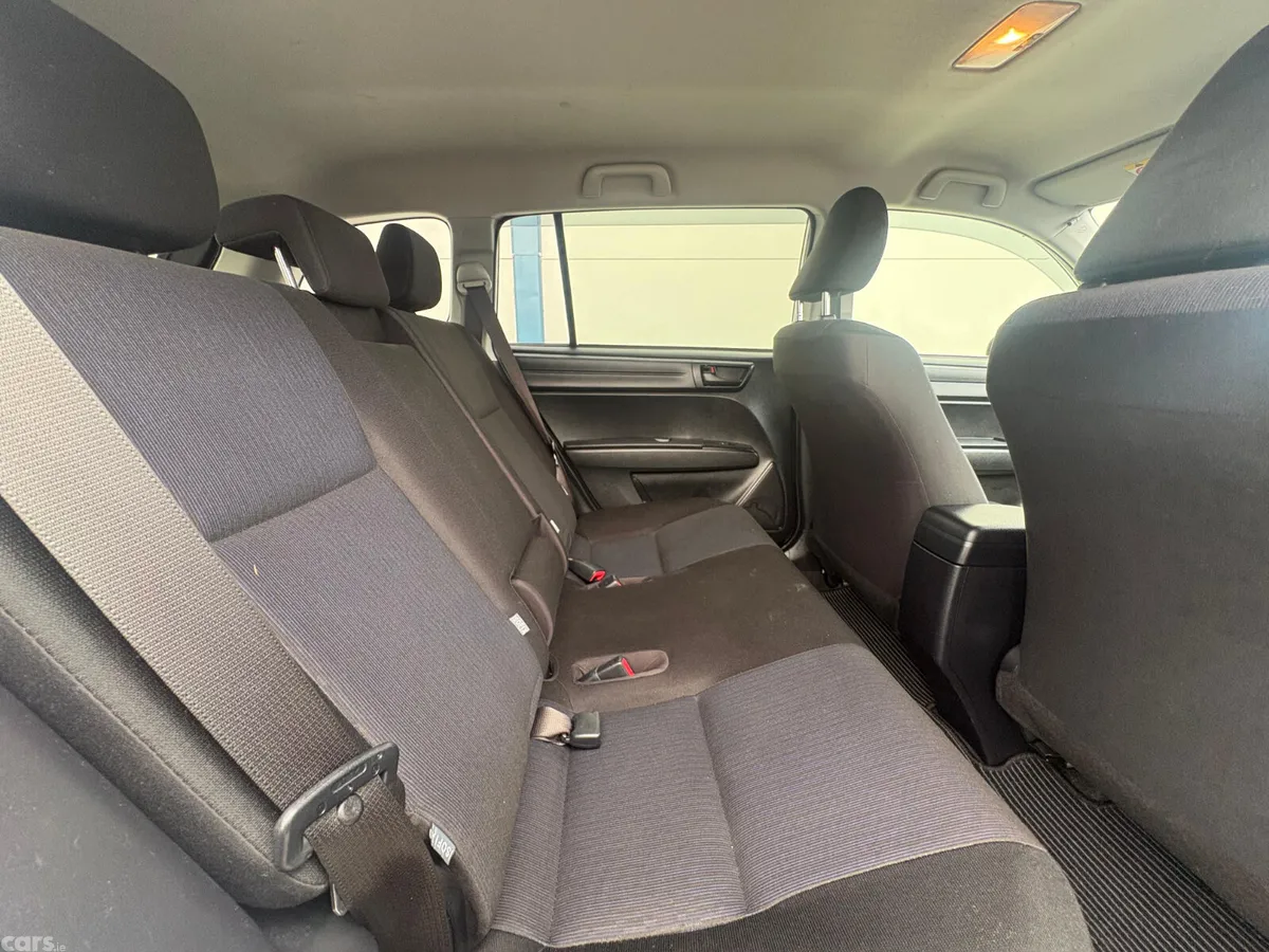 Toyota Corolla Estate, Petrol Hybrid, 2017, White