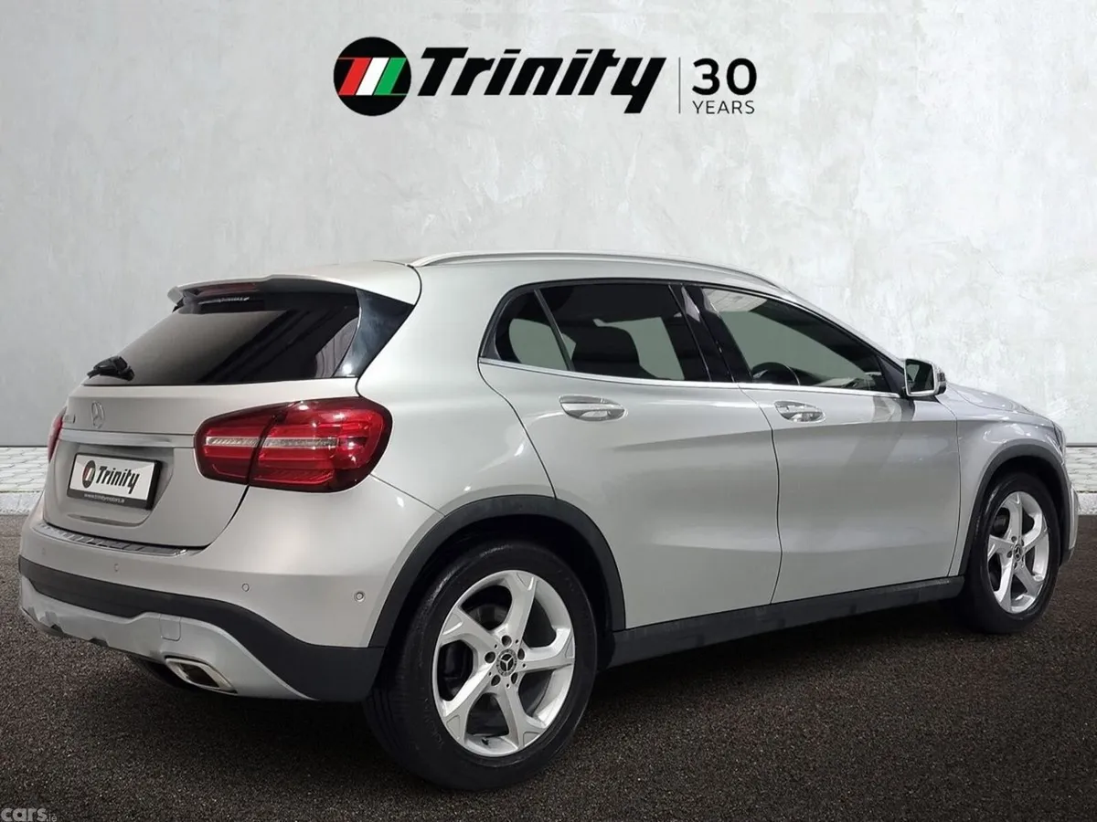 Mercedes-Benz GLA SUV, Petrol, 2018, Silver