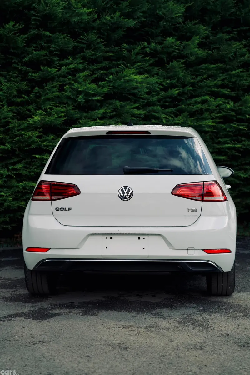 Volkswagen Golf Hatchback, Petrol, 2018, White
