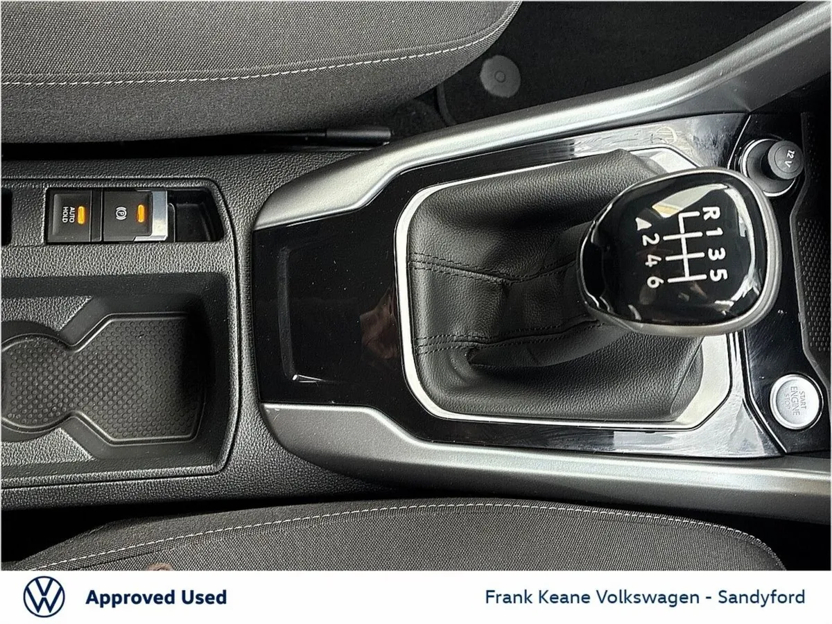 Volkswagen T-Roc SUV, Petrol, 2025, Black