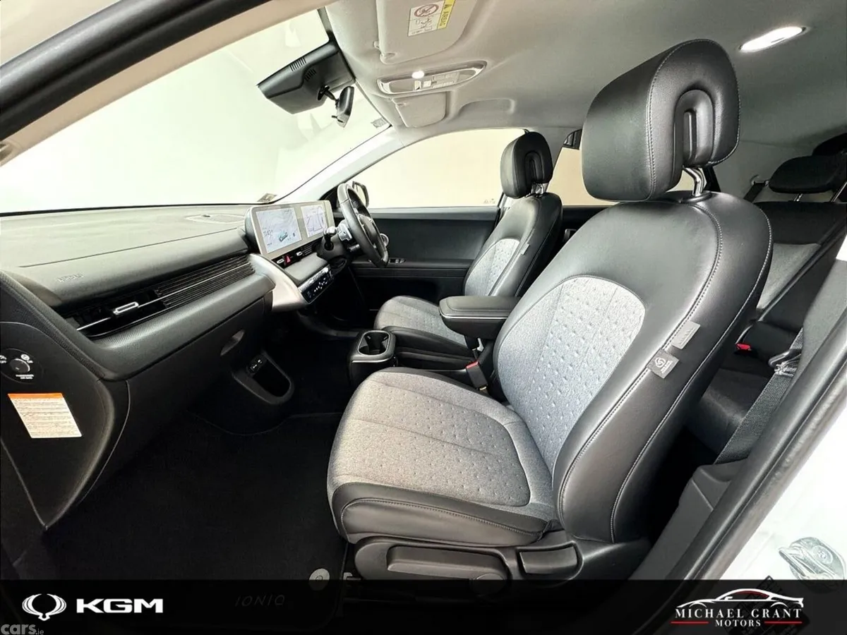 Hyundai IONIQ 5 MPV, Electric, 2023, White