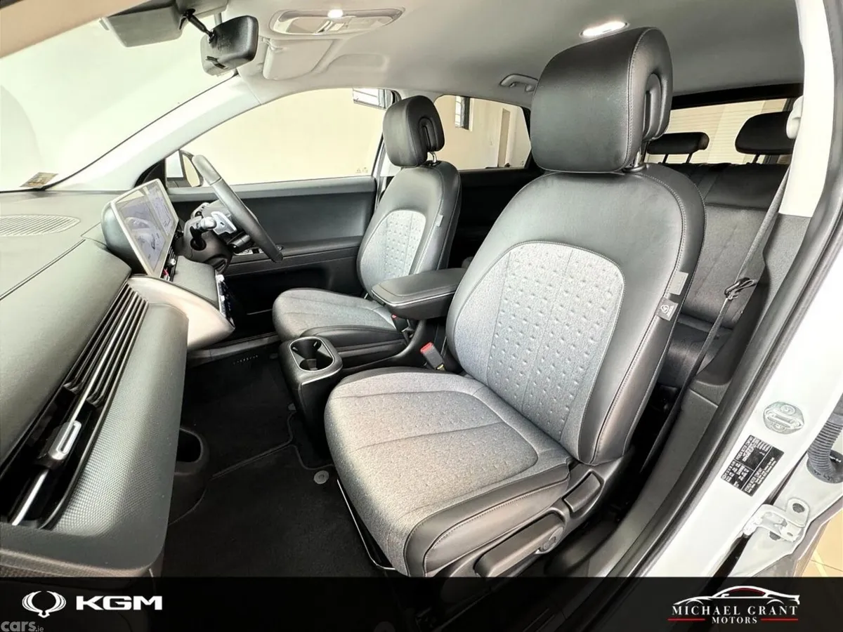 Hyundai IONIQ 5 MPV, Electric, 2023, White