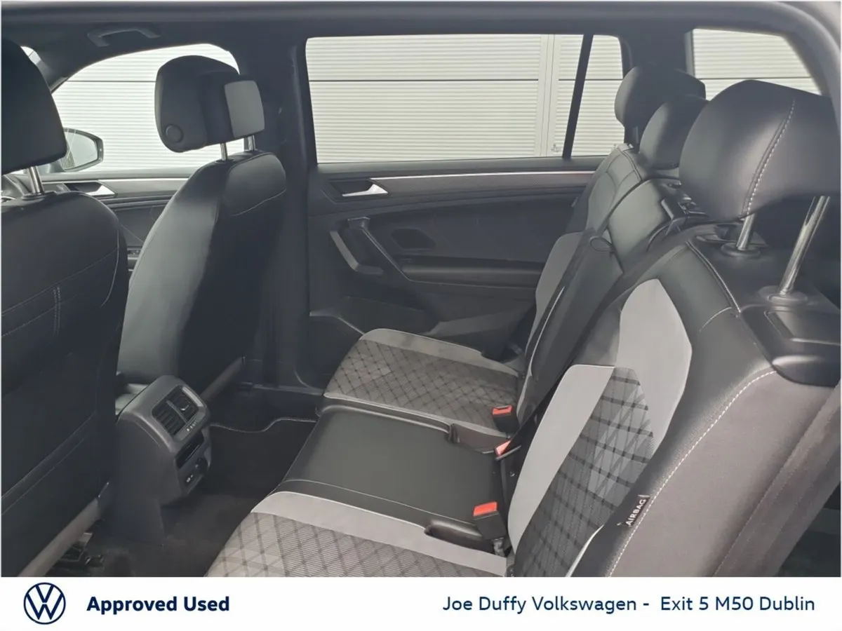 Volkswagen Tiguan SUV, Diesel, 2023, Black