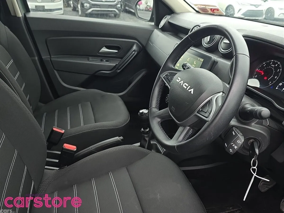 Dacia Duster SUV, Diesel, 2024, Grey