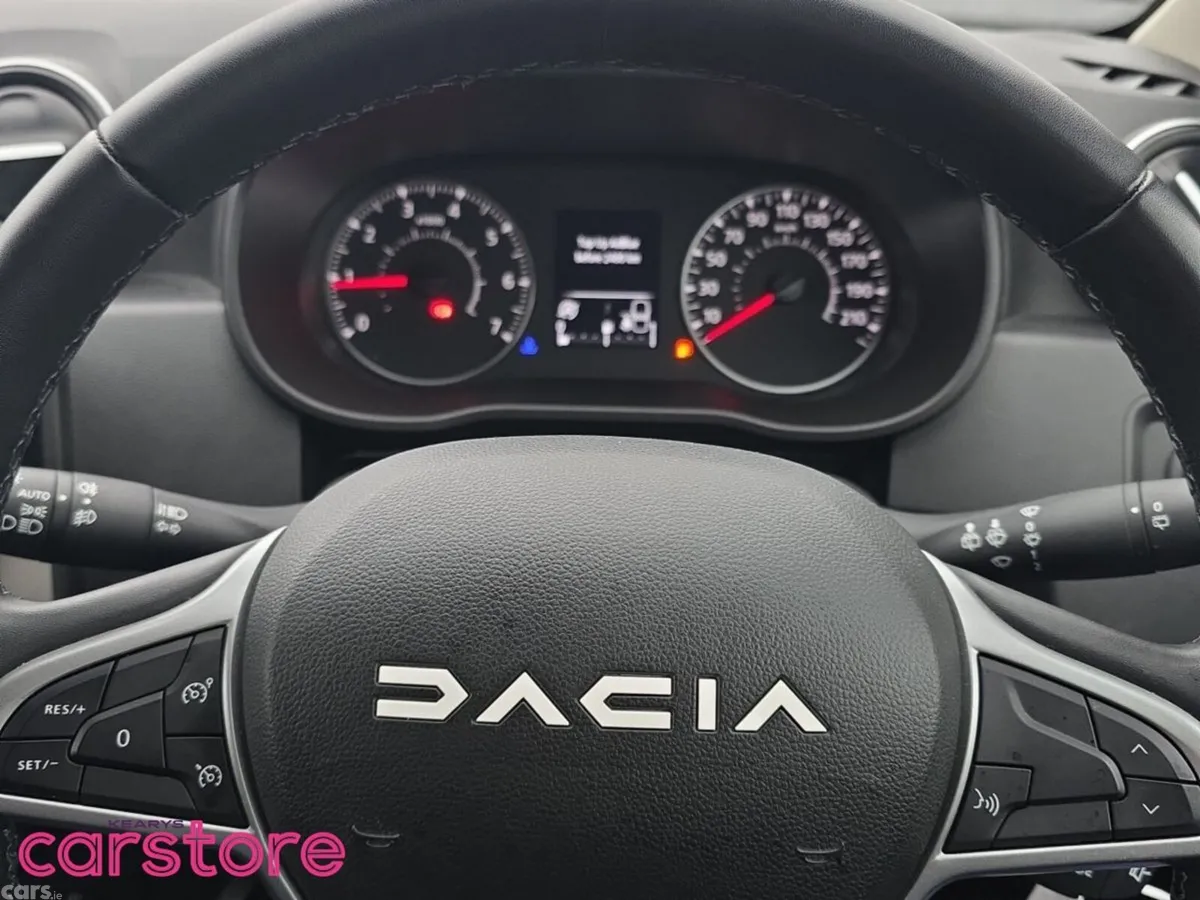 Dacia Duster SUV, Diesel, 2024, Grey