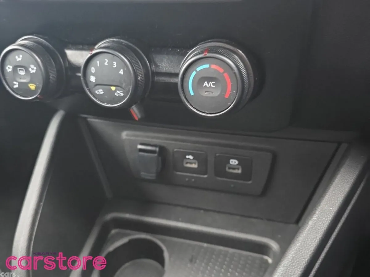 Dacia Duster SUV, Diesel, 2024, Grey