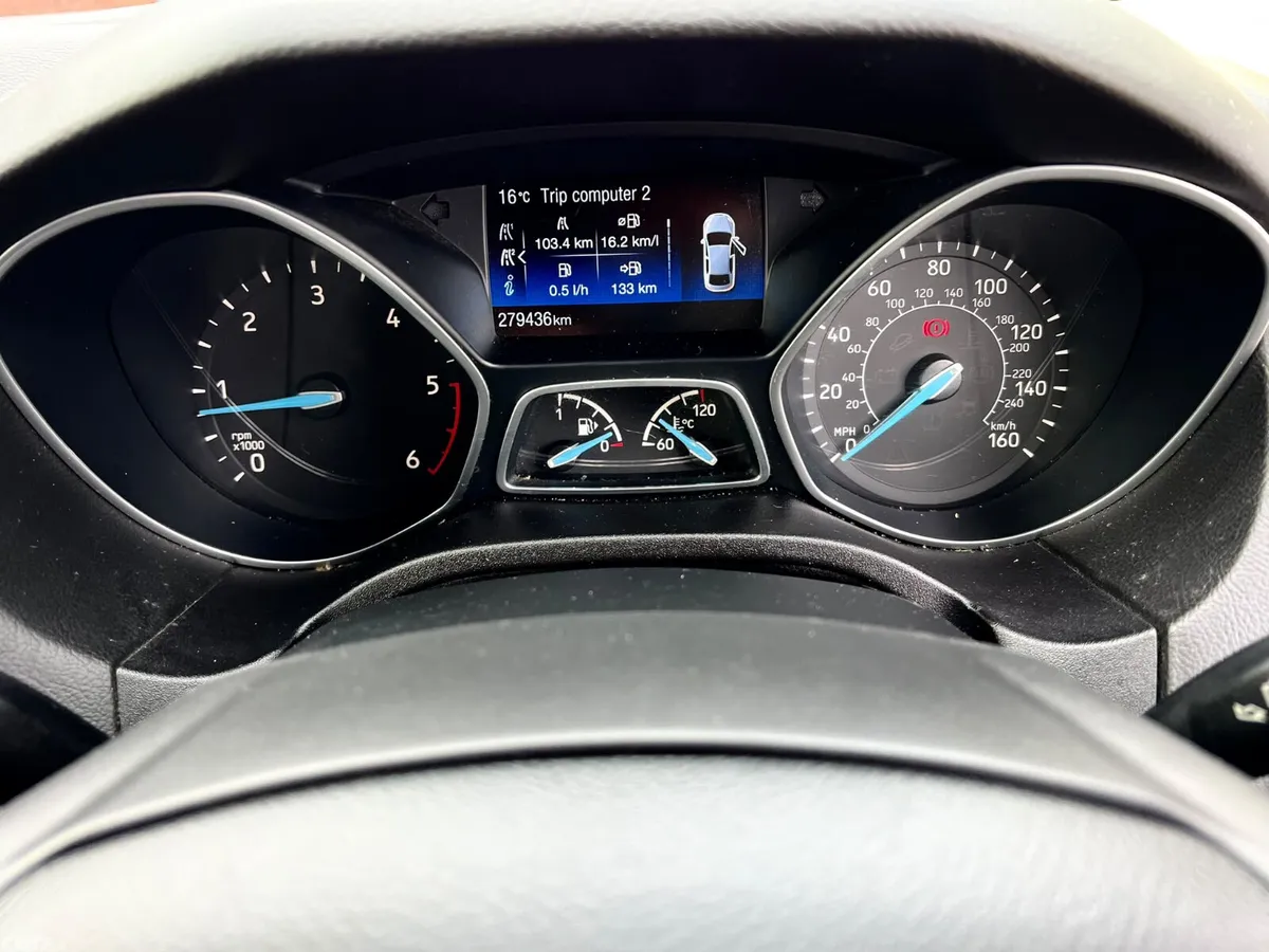 Ford Focus Hatchback, Diesel, 2016, Silver