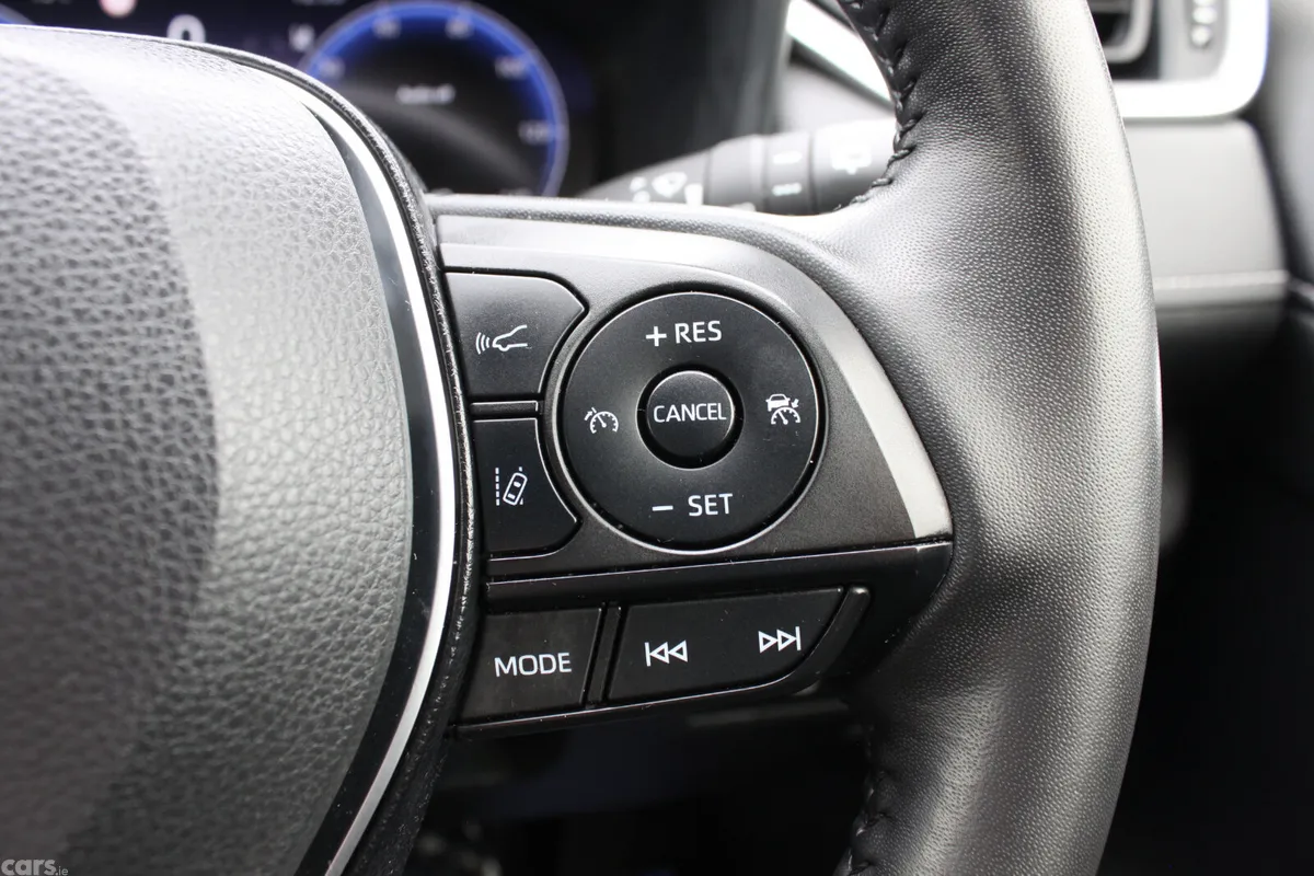 Toyota RAV4 SUV, Petrol Hybrid, 2023, Silver