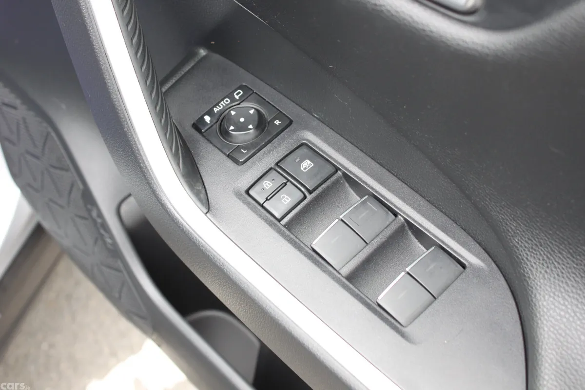 Toyota RAV4 SUV, Petrol Hybrid, 2023, Silver