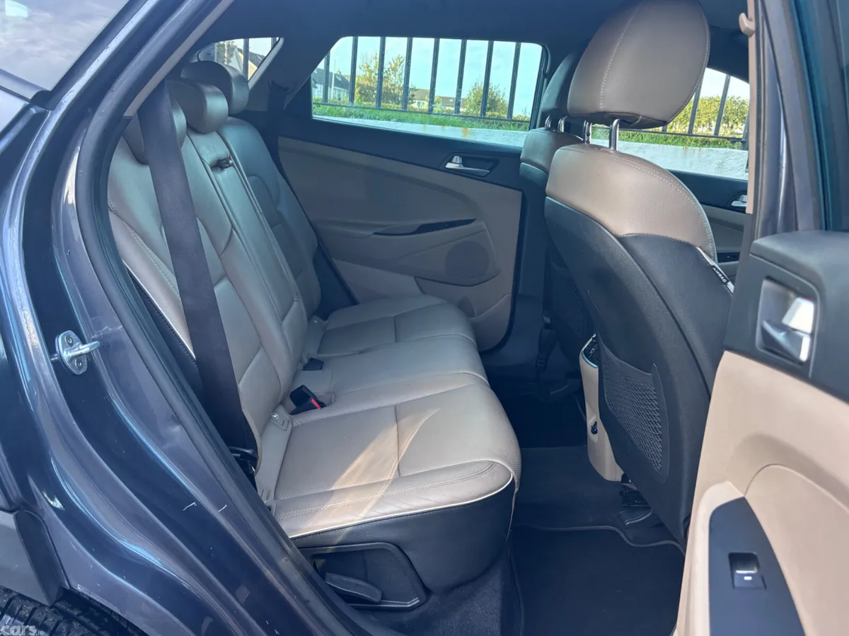 Hyundai Tucson SUV, Diesel, 2019, Grey
