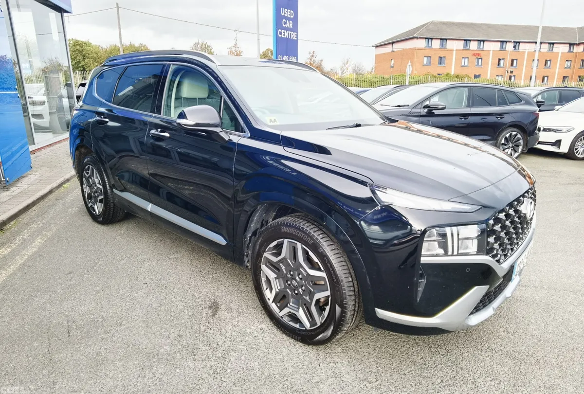 Hyundai Santa Fe SUV, Petrol Plug-in Hybrid, 2023, Black