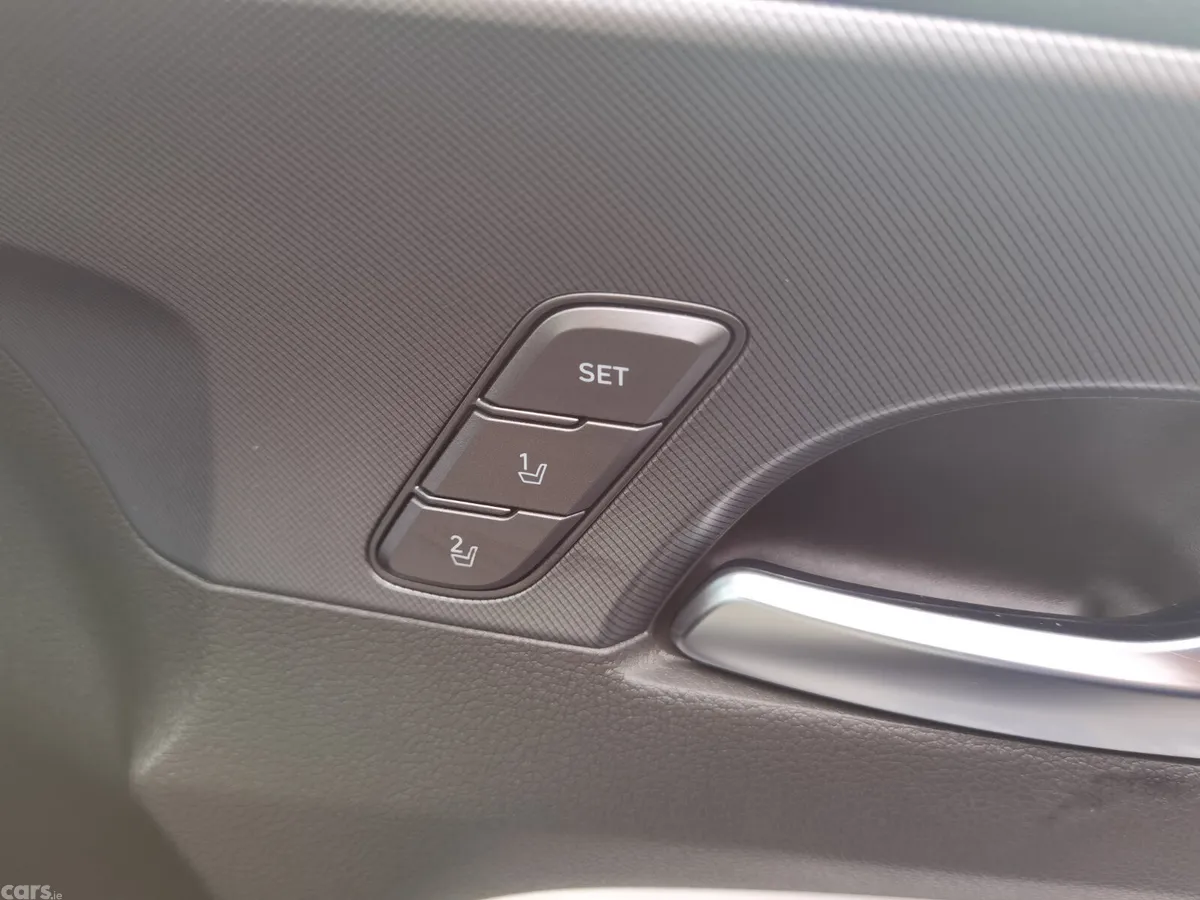 Hyundai Santa Fe SUV, Petrol Plug-in Hybrid, 2023, Black
