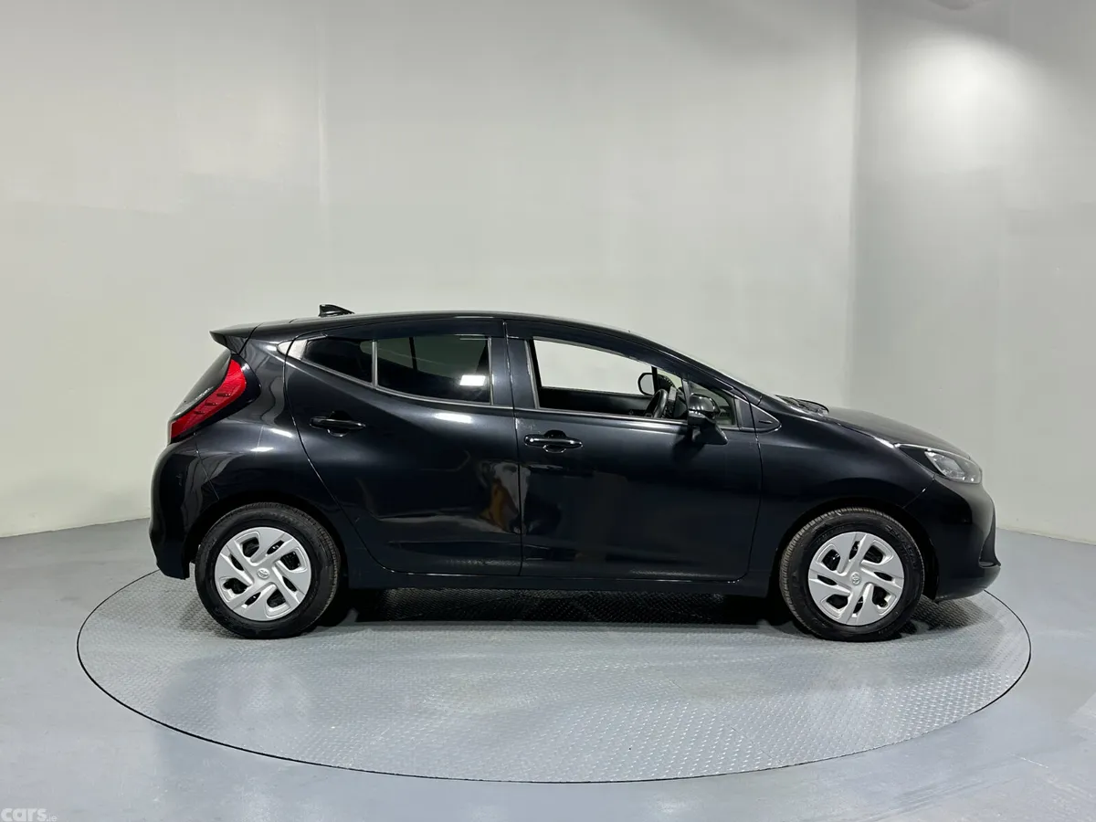 Toyota Aqua Hatchback, Petrol Hybrid, 2022, Black