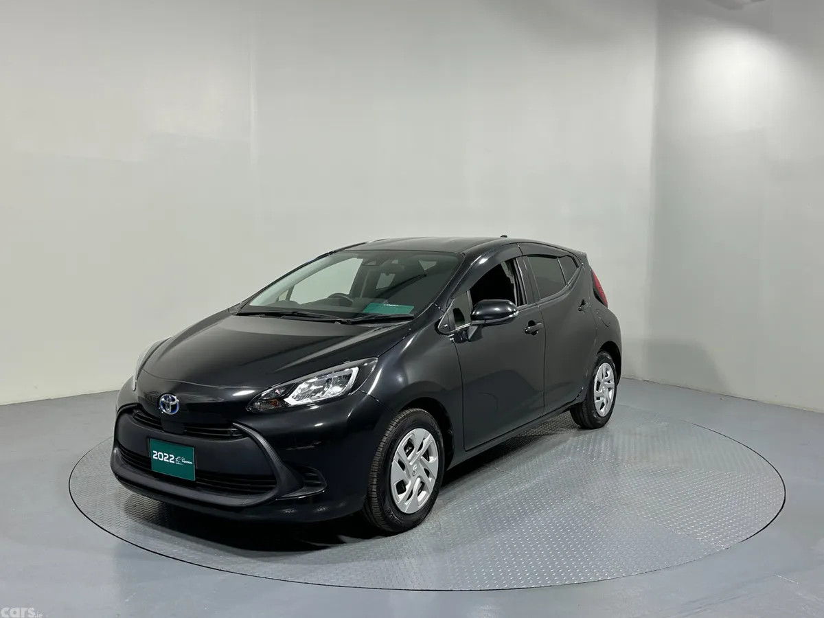 Toyota Aqua Hatchback, Petrol Hybrid, 2022, Black