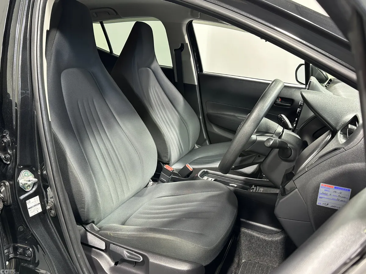 Toyota Aqua Hatchback, Petrol Hybrid, 2022, Black