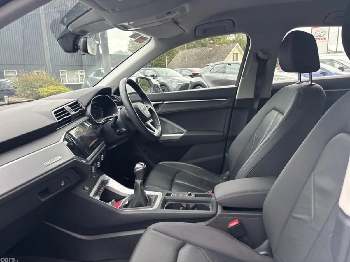 Audi Q3 Hatchback, Diesel, 2023, White
