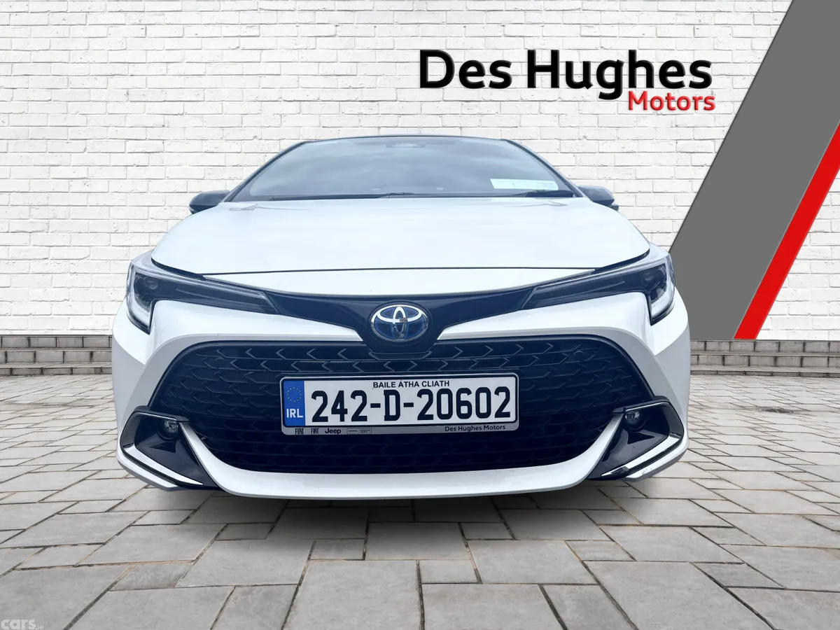 Toyota Corolla Hatchback, Petrol Hybrid, 2024, White
