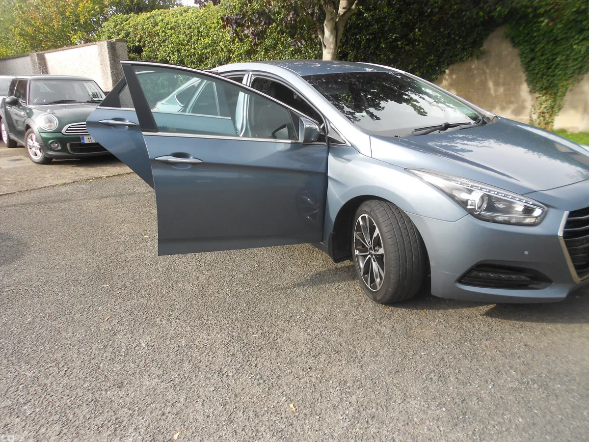 Hyundai i40 Saloon, Diesel, 2016, Blue