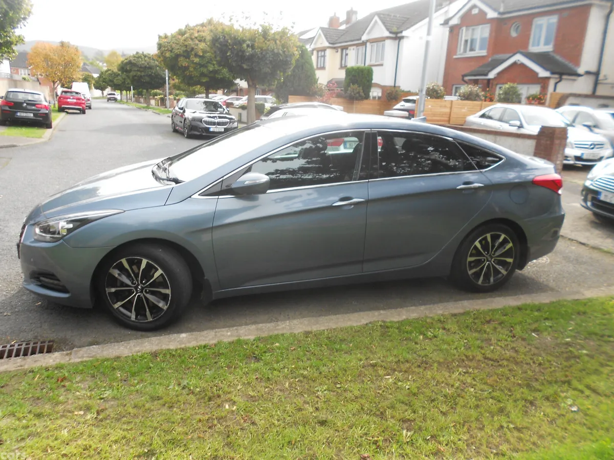 Hyundai i40 Saloon, Diesel, 2016, Blue