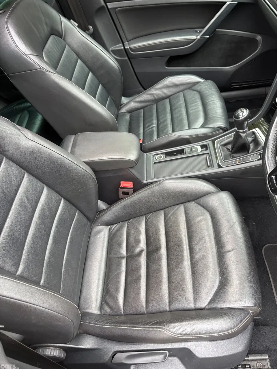 Volkswagen Golf Estate, Diesel, 2017, Black
