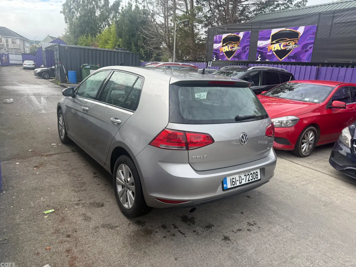 Volkswagen Golf Hatchback, Petrol, 2016, Silver