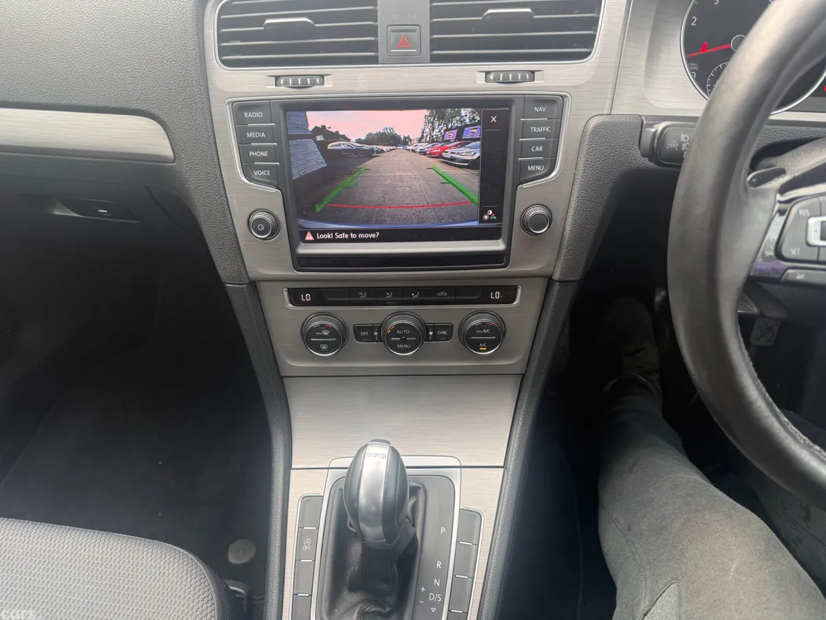 Volkswagen Golf Hatchback, Petrol, 2016, Silver