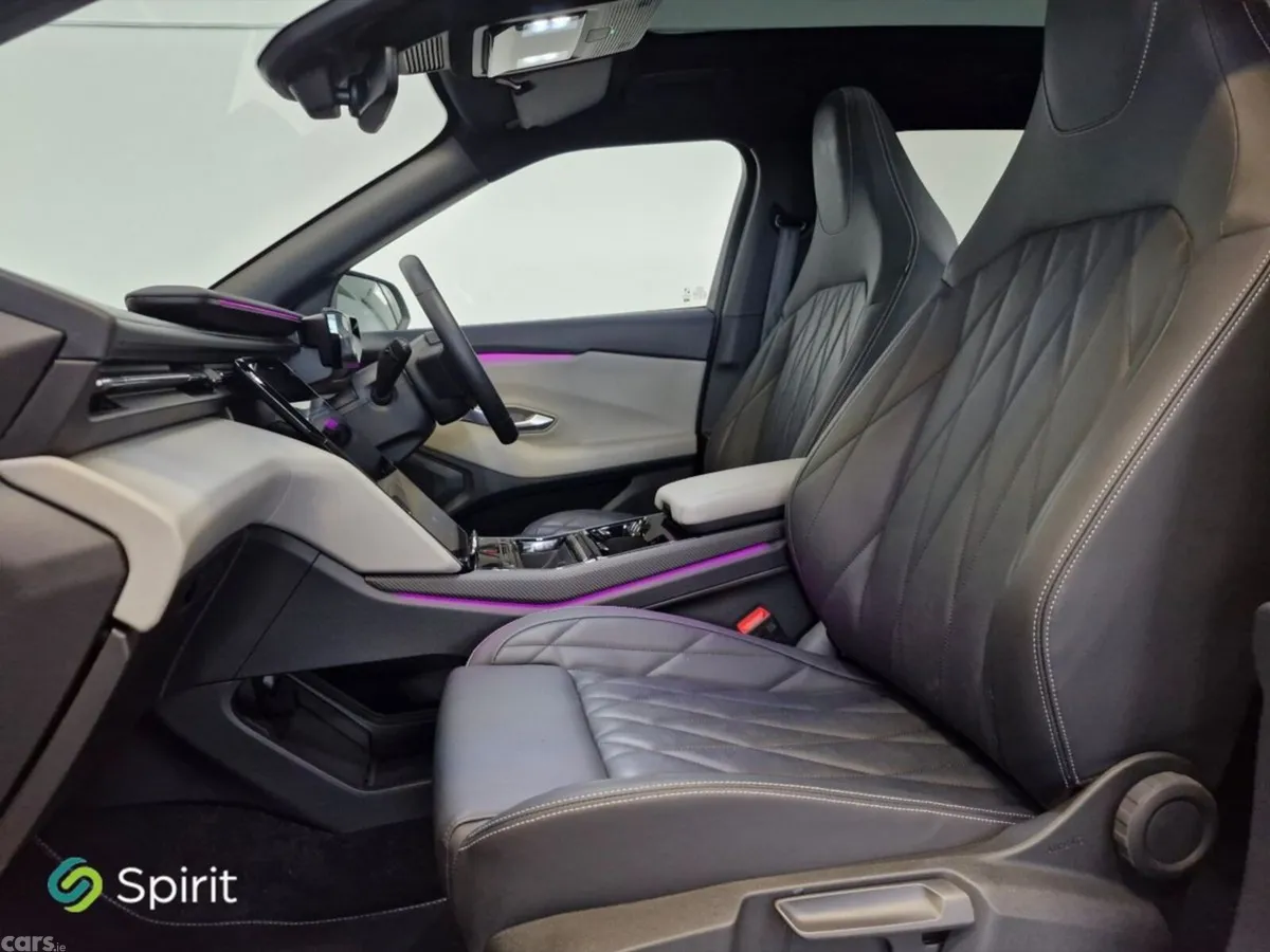 Ford Capri SUV, Electric, 2025, Grey