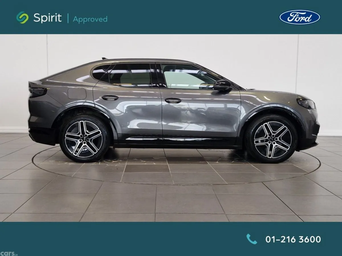 Ford Capri SUV, Electric, 2025, Grey