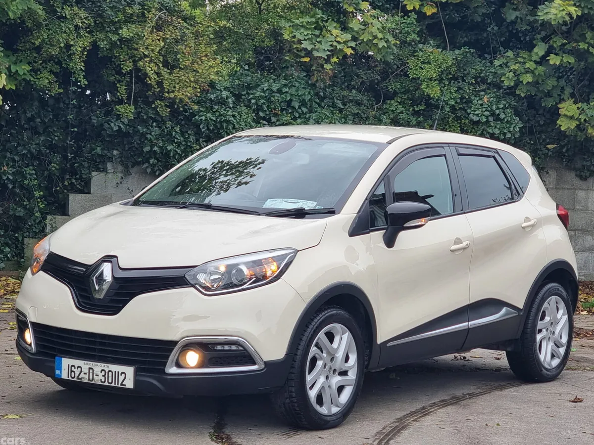 Renault Captur Hatchback, Diesel, 2016, Beige