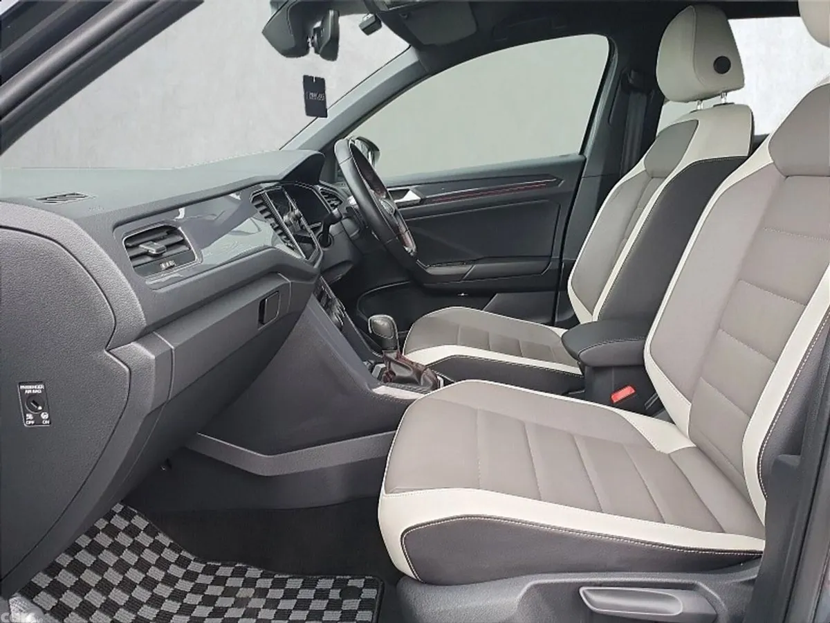 Volkswagen T-Roc SUV, Diesel, 2020, Grey