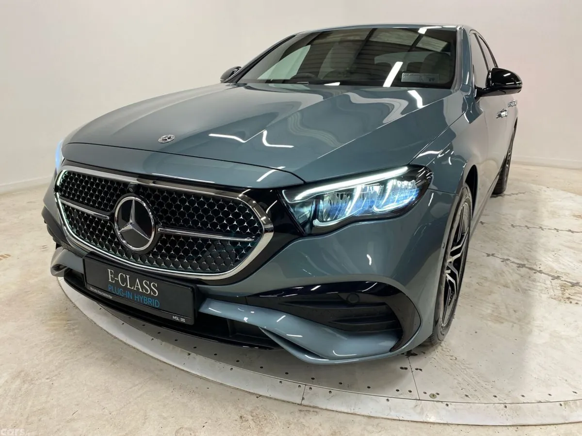 Mercedes-Benz E-Class Saloon, Diesel Plug-in Hybrid, 2026, Green