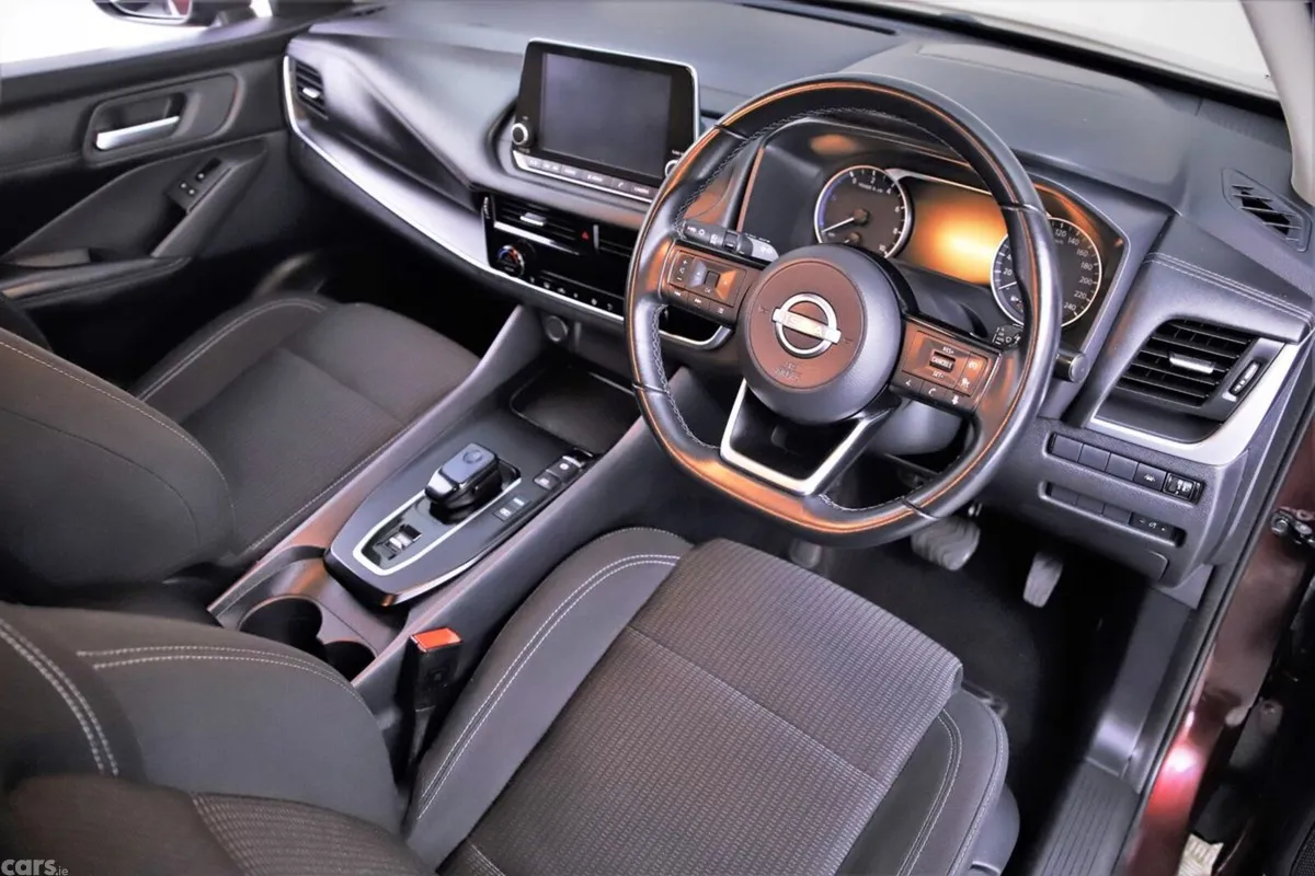 Nissan Qashqai SUV, Petrol, 2023, Purple