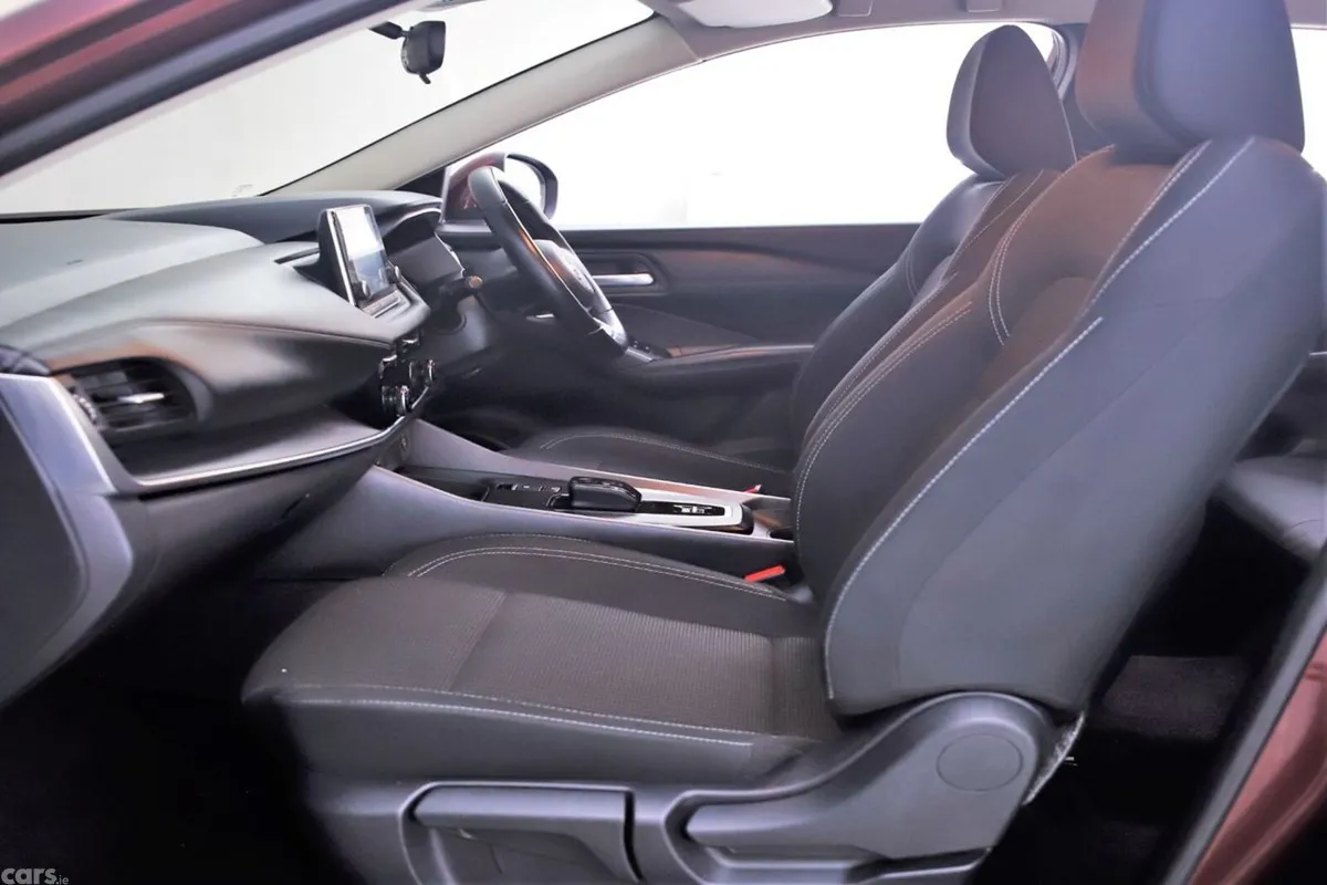Nissan Qashqai SUV, Petrol, 2023, Purple